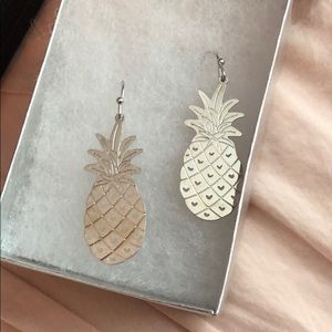 Dangly pineapple earrings